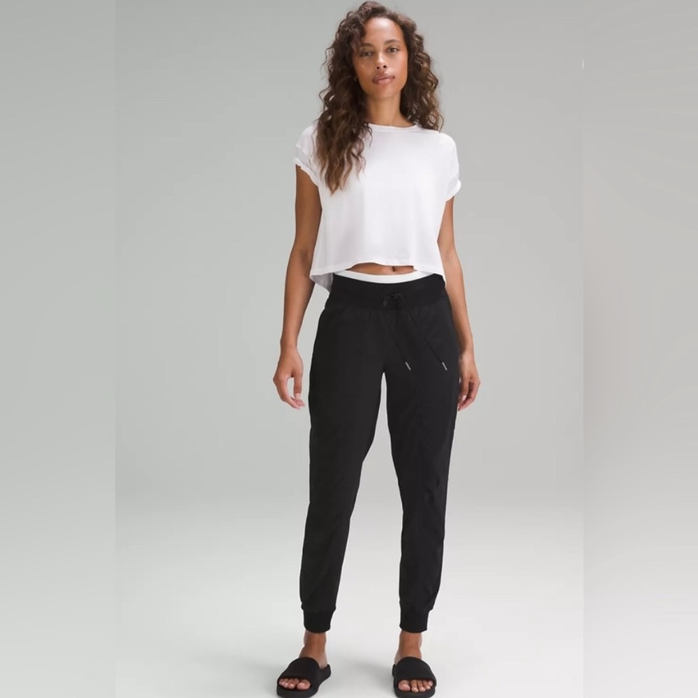 Lululemon dance studio joggers
